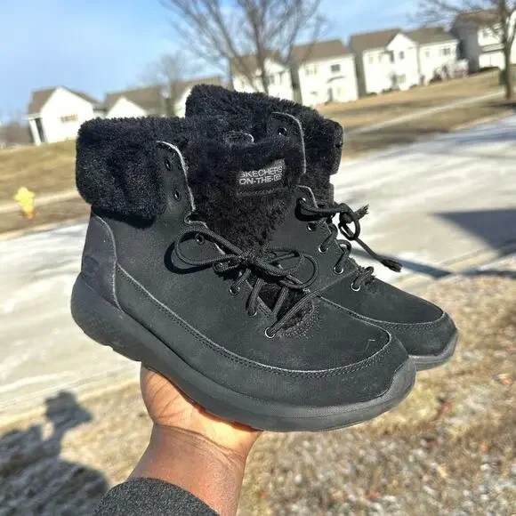 Skechers On The Go Gen 5 Women’s Faux Fur Lined Leather Winter Boots Size 8.5 - Picture 11 of 13